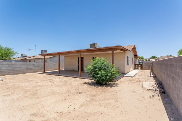 1506 N Nydia Ave, San Luis, AZ 85336