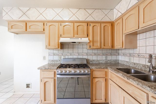 1506 N Nydia Ave, San Luis, AZ 85336