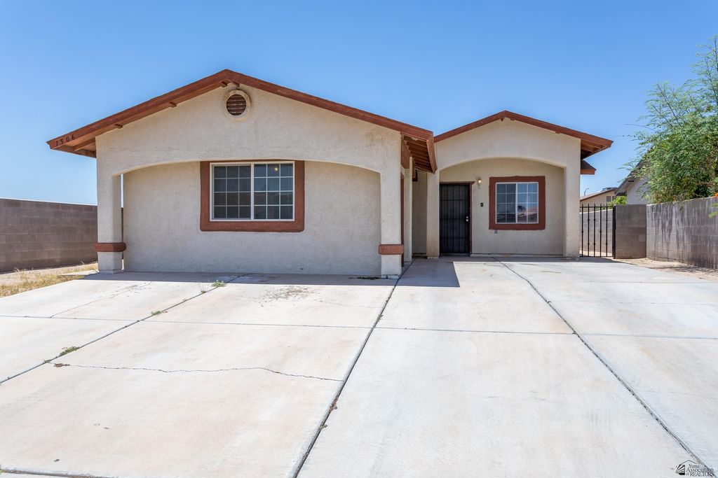 1506 N Nydia Ave, San Luis, AZ 85336