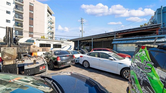820 NW 23rd Street, Miami, FL 33127