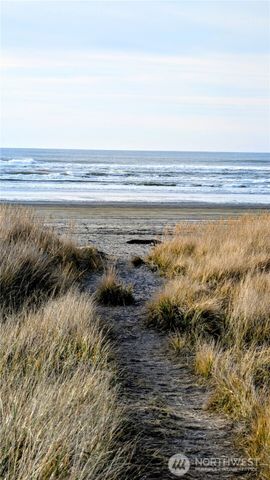 30904 M Place, Ocean Park, WA 98640