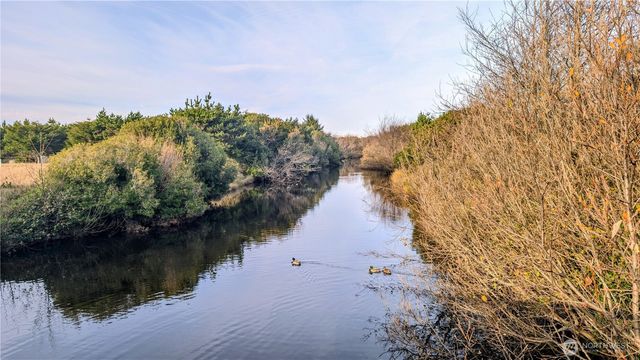 30904 M Place, Ocean Park, WA 98640