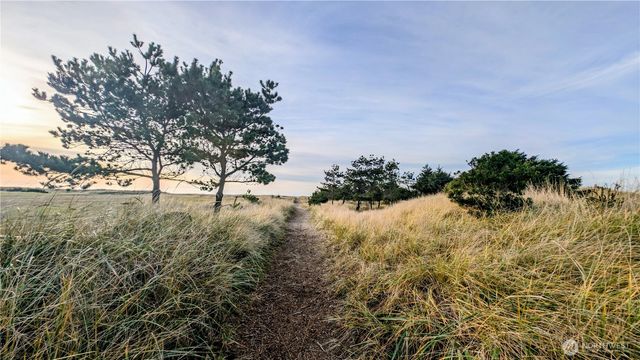 30904 M Place, Ocean Park, WA 98640