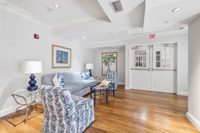 801 S Olive Avenue 1119, West Palm Beach, FL 33401