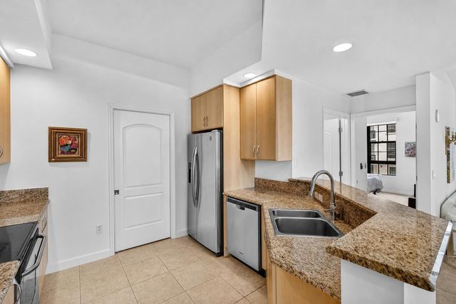 801 S Olive Avenue 1119, West Palm Beach, FL 33401
