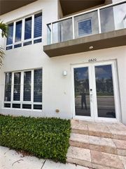 6420 NW 104th Path 6420, Doral, FL 33178