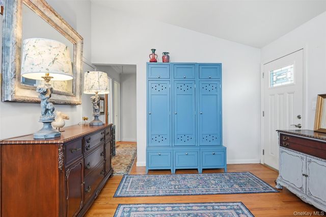 36 Oak Lane, Wading River, NY 11792