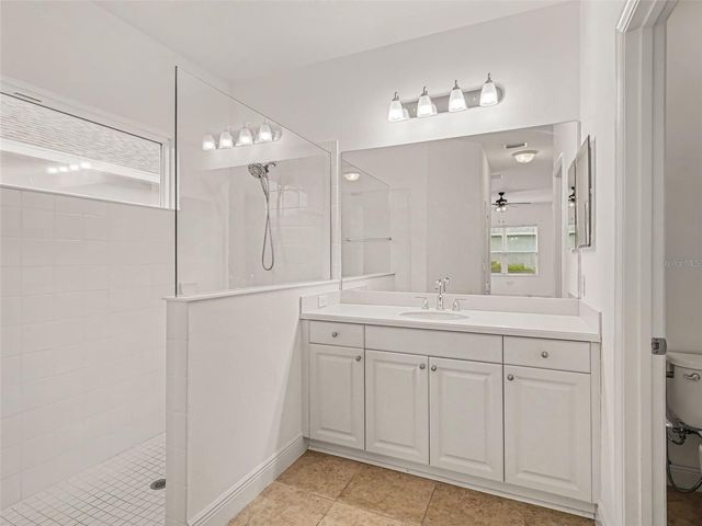 7521 RIDGELAKE CIRCLE, Bradenton, FL 34203