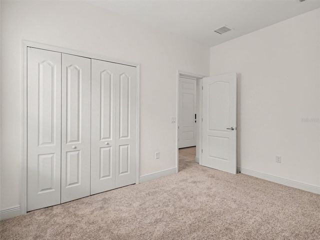 7521 RIDGELAKE CIRCLE, Bradenton, FL 34203