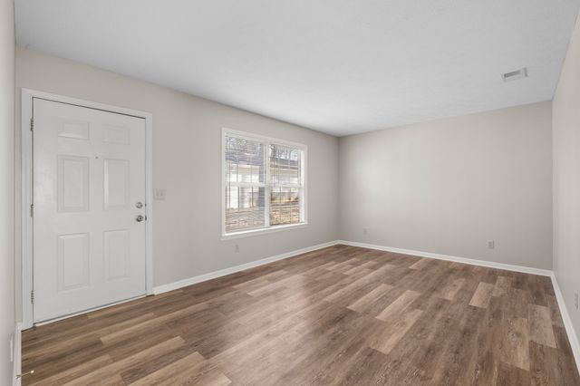 2824 Airwood Dr, Nashville, TN 37214