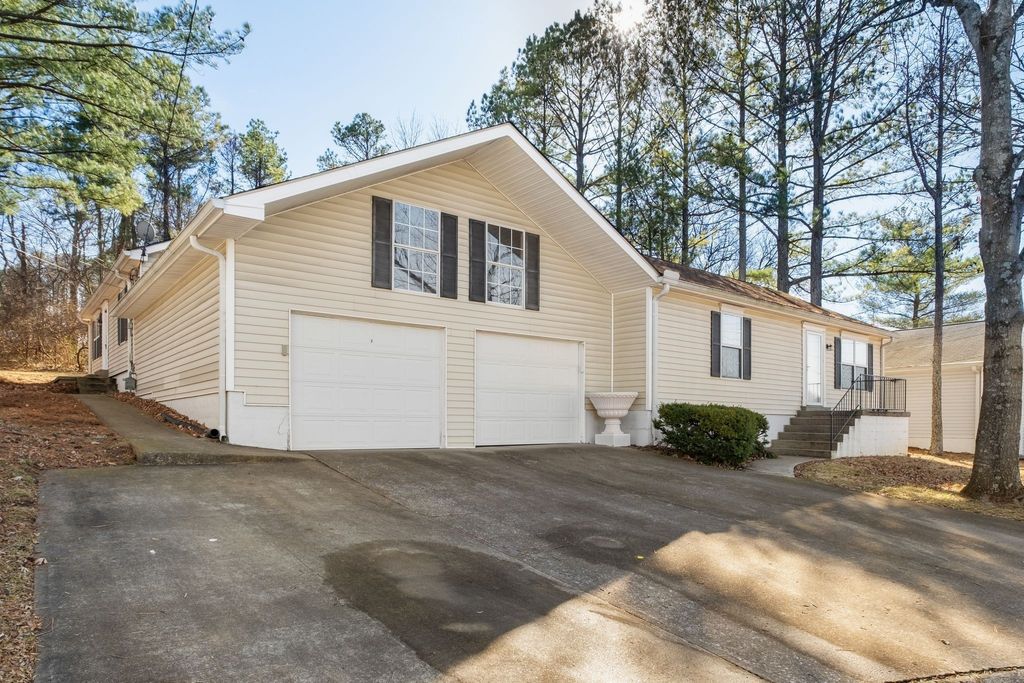 2824 Airwood Dr, Nashville, TN 37214