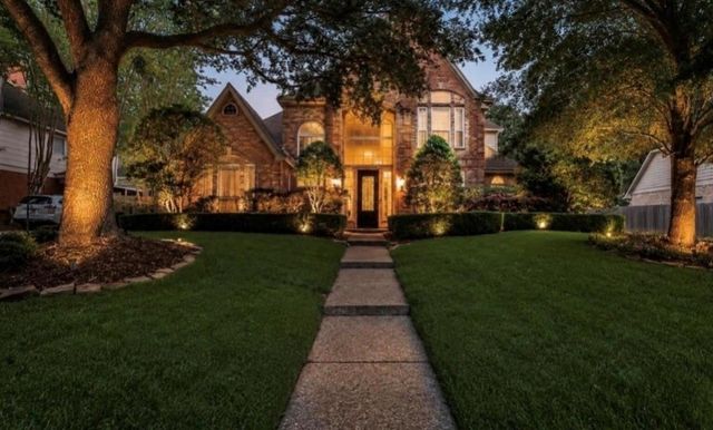 2106 Mountain Lake Drive, Kingwood, TX 77345