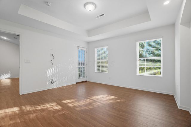 5468 Nottinghamshire Lane, Westerville, OH 43081