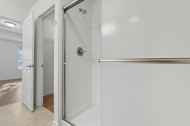 5468 Nottinghamshire Lane, Westerville, OH 43081