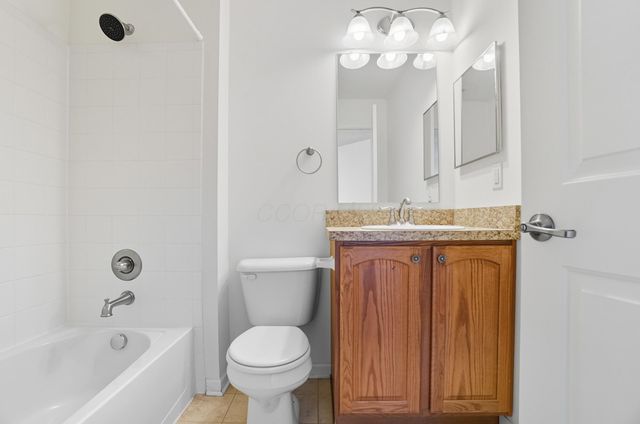 5468 Nottinghamshire Lane, Westerville, OH 43081