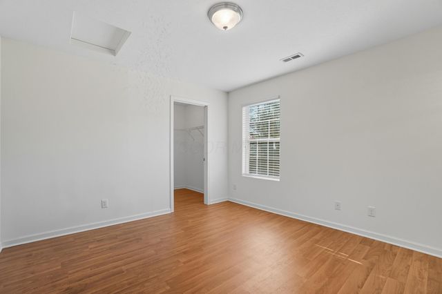 5468 Nottinghamshire Lane, Westerville, OH 43081