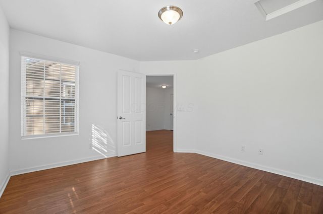 5468 Nottinghamshire Lane, Westerville, OH 43081