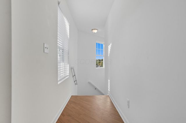 5468 Nottinghamshire Lane, Westerville, OH 43081