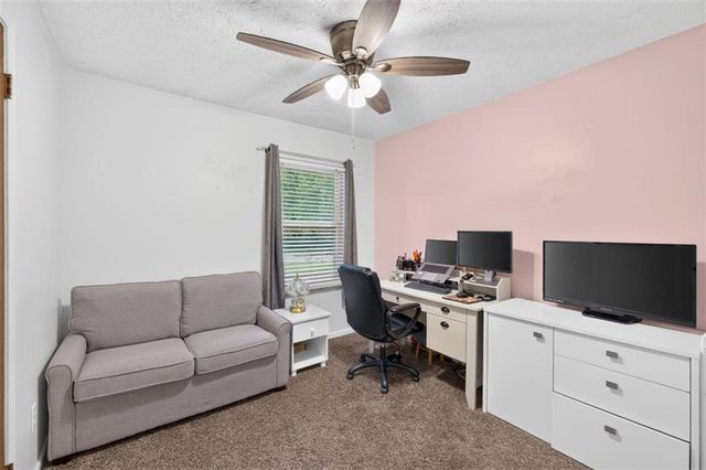 869 Rock Oak Lane, Lawrenceville, GA 30046