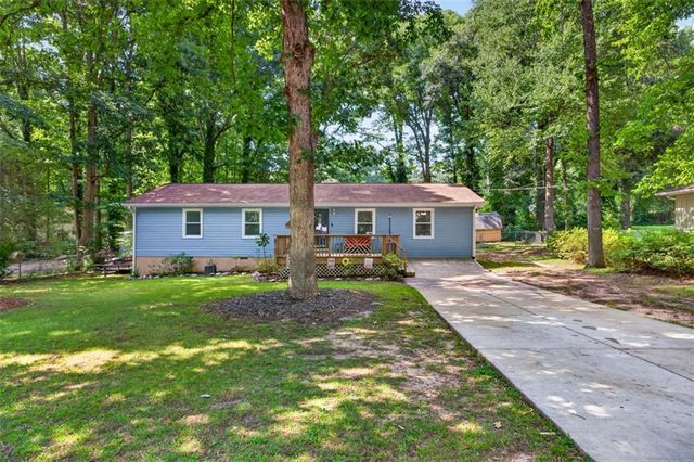 869 Rock Oak Lane, Lawrenceville, GA 30046