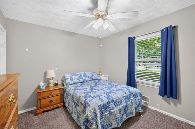 869 Rock Oak Lane, Lawrenceville, GA 30046