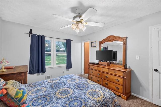 869 Rock Oak Lane, Lawrenceville, GA 30046