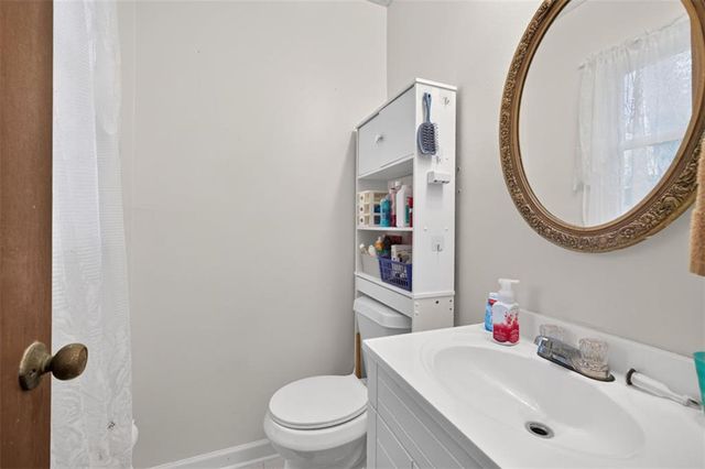869 Rock Oak Lane, Lawrenceville, GA 30046