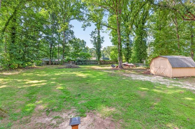 869 Rock Oak Lane, Lawrenceville, GA 30046