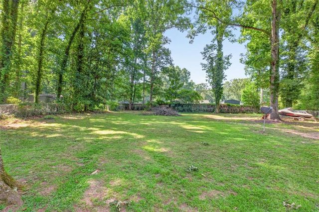869 Rock Oak Lane, Lawrenceville, GA 30046