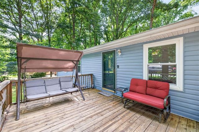 869 Rock Oak Lane, Lawrenceville, GA 30046