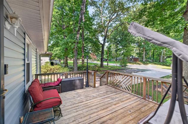 869 Rock Oak Lane, Lawrenceville, GA 30046