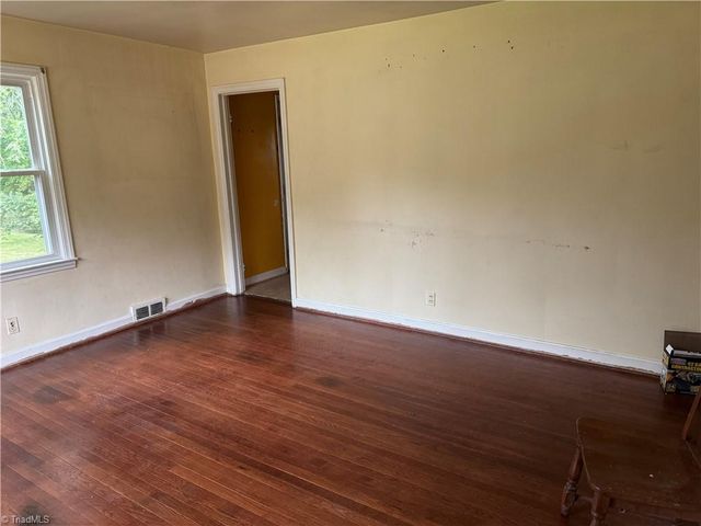 1445 Harrison Avenue, Winston-salem, NC 27105