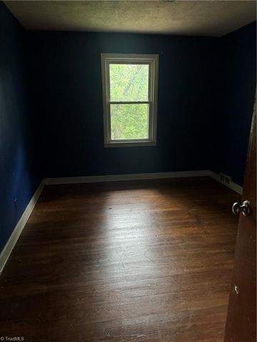 1445 Harrison Avenue, Winston-salem, NC 27105
