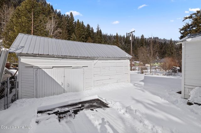 21 Main Ave, Wallace, ID 83873