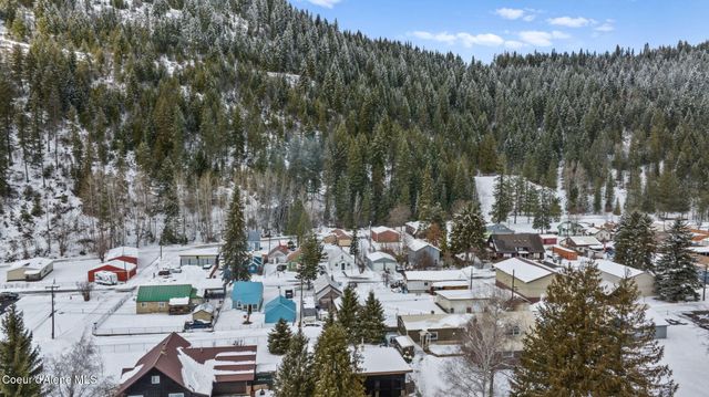 21 Main Ave, Wallace, ID 83873