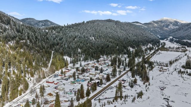21 Main Ave, Wallace, ID 83873