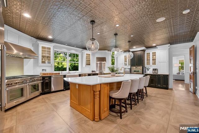 640 Ridgewood Avenue, Ridgewood, NJ 07450