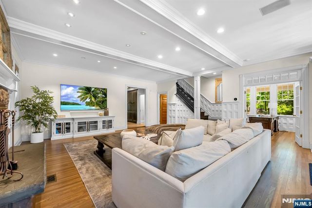 640 Ridgewood Avenue, Ridgewood, NJ 07450