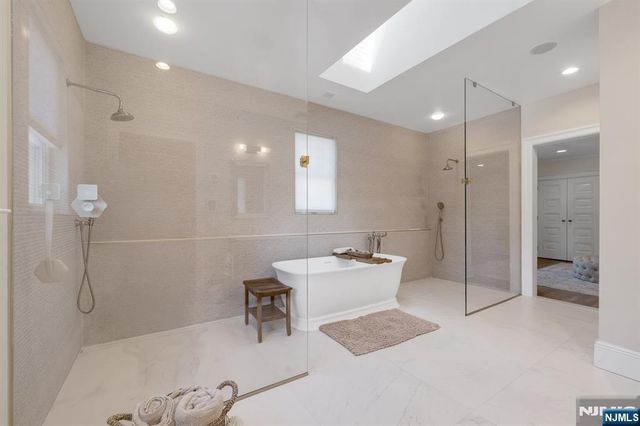 640 Ridgewood Avenue, Ridgewood, NJ 07450