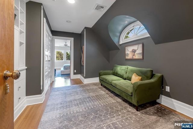 640 Ridgewood Avenue, Ridgewood, NJ 07450