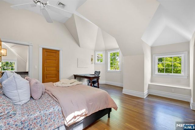 640 Ridgewood Avenue, Ridgewood, NJ 07450
