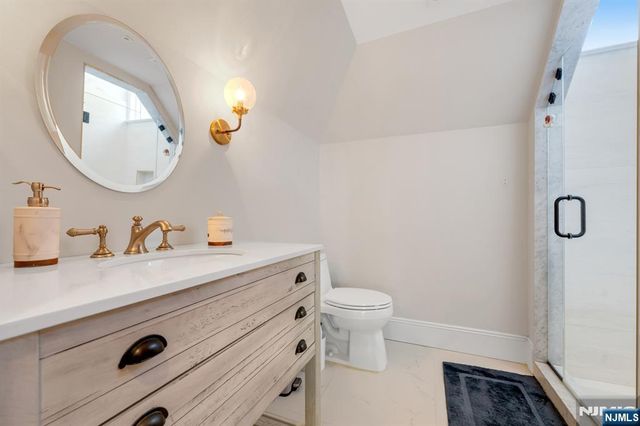 640 Ridgewood Avenue, Ridgewood, NJ 07450