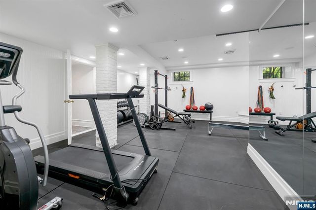 640 Ridgewood Avenue, Ridgewood, NJ 07450