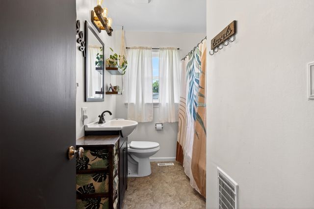 1701 Broadview Drive, Hixson, TN 37343