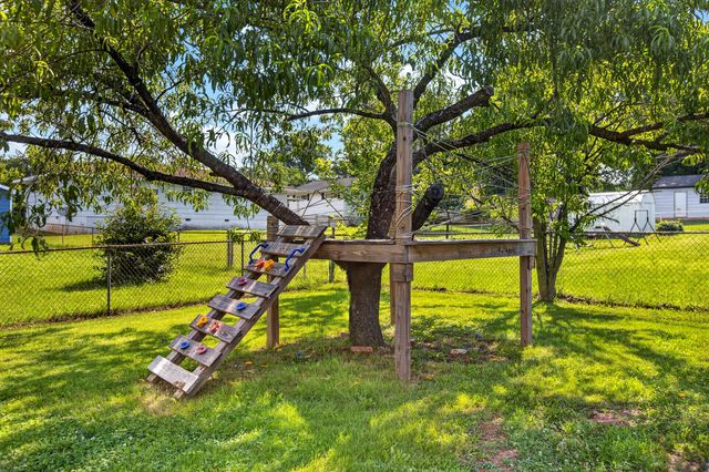 1701 Broadview Drive, Hixson, TN 37343