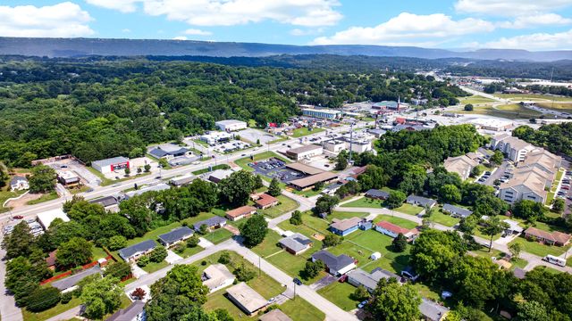 1701 Broadview Drive, Hixson, TN 37343