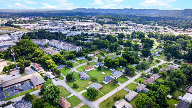 1701 Broadview Drive, Hixson, TN 37343