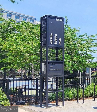 121 R ST NE, Washington, DC 20002