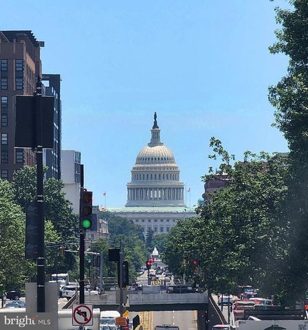 121 R ST NE, Washington, DC 20002