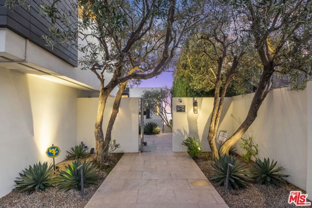 24146 Malibu Road, Malibu, CA 90265